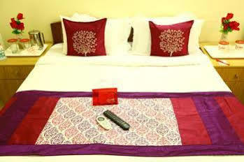 Capital O 10546 Parkway Inn Chennai Ngoại thất bức ảnh